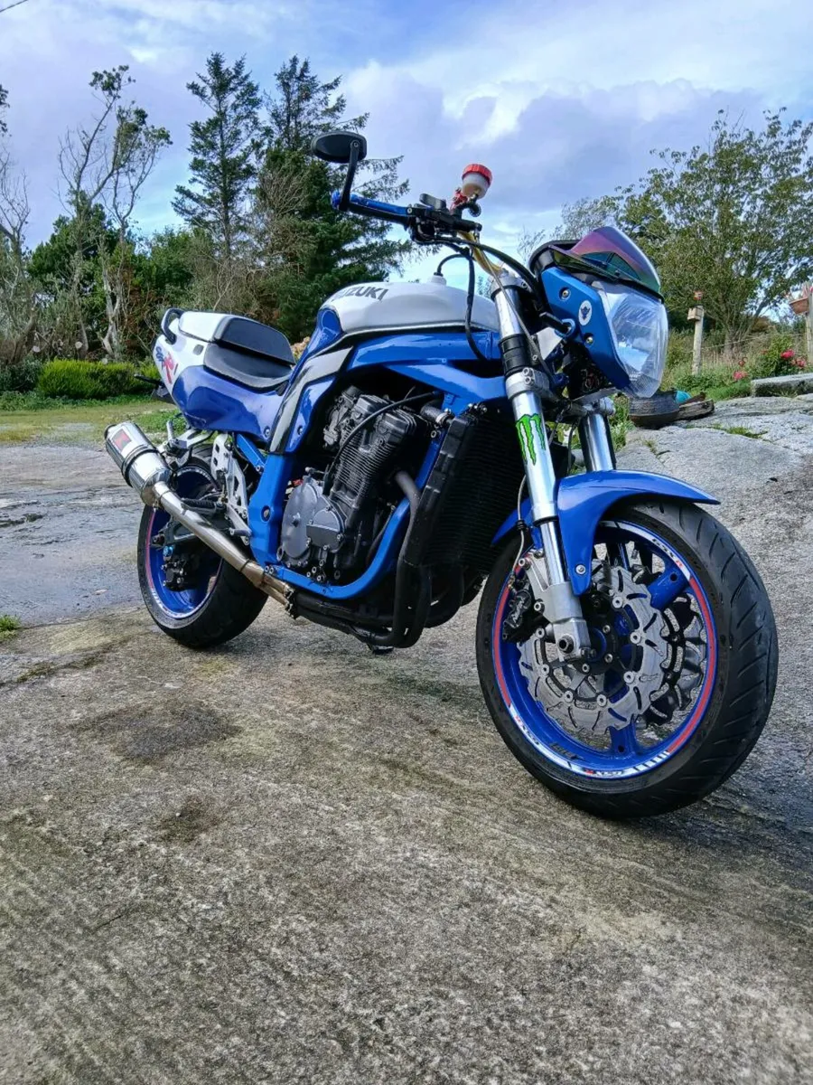 Suzuki GSXR 750 - Image 1