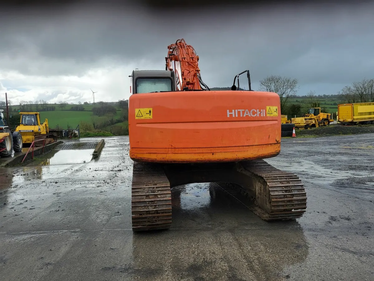 HITACHI ZX 225 - Image 2