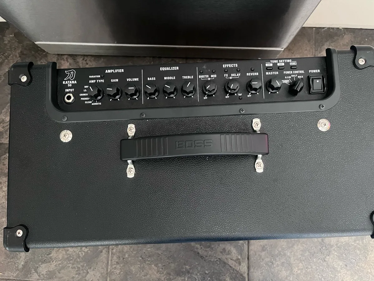 Guitar Amp - Image 2