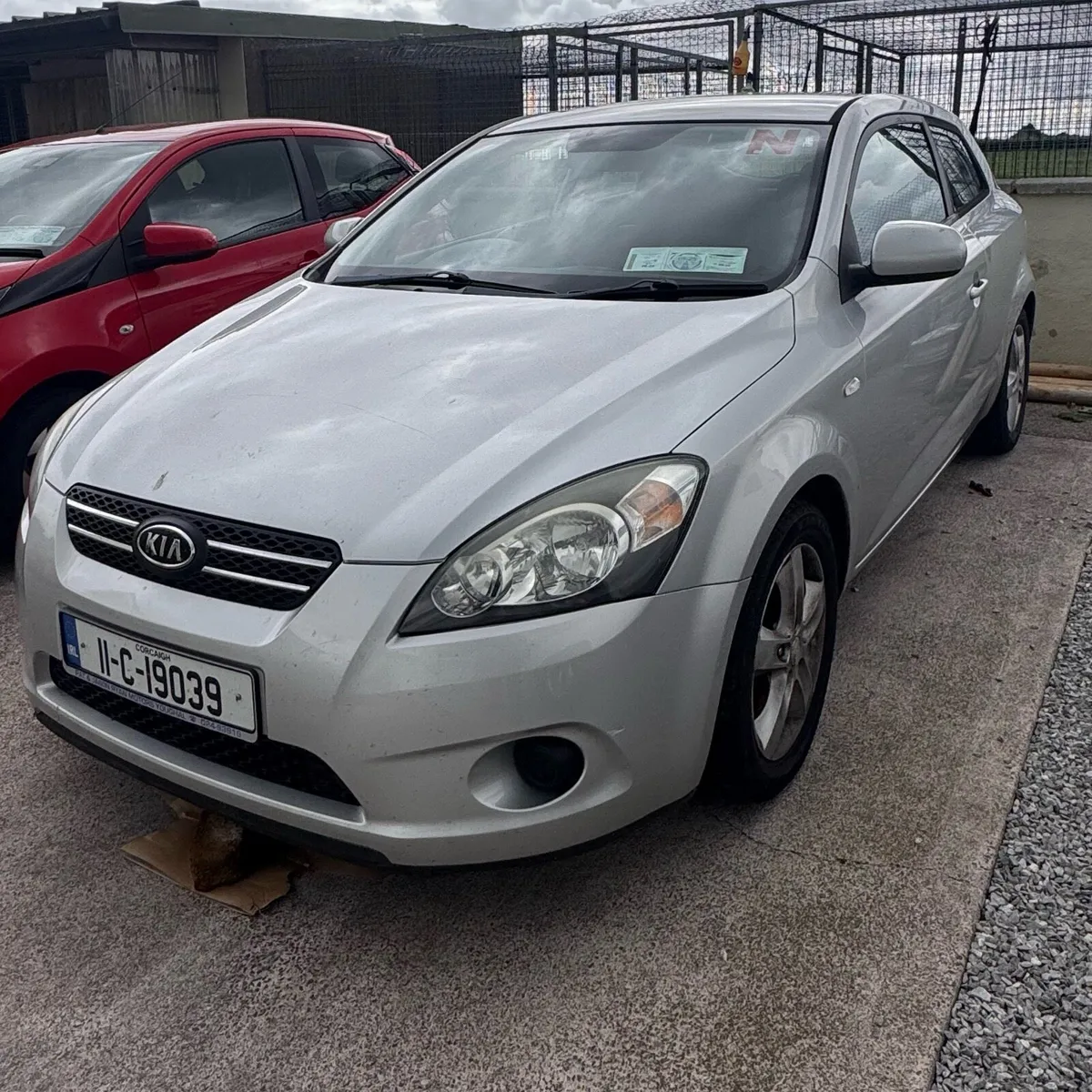 2011 kia pro ceed - Image 2