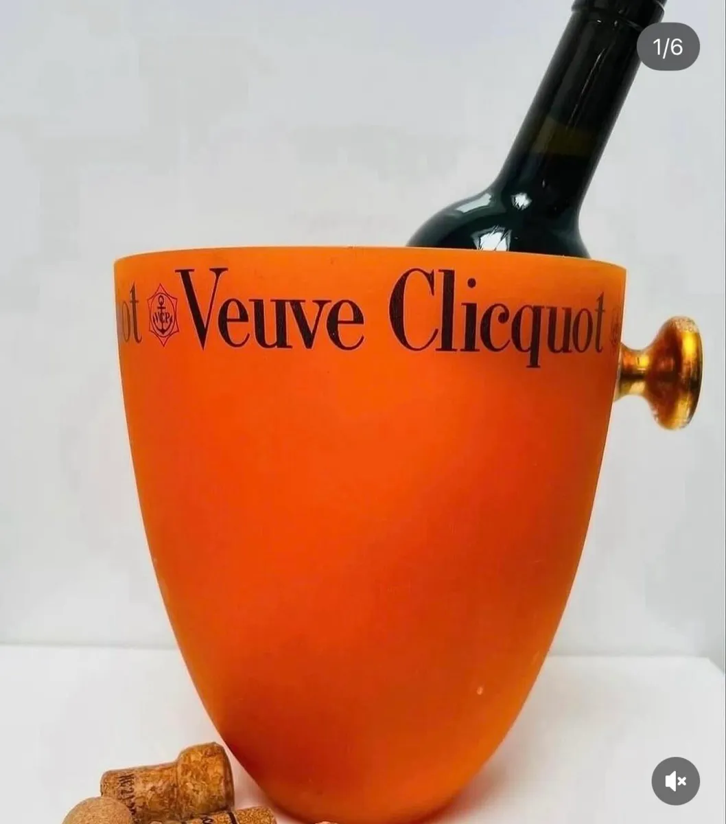 Champagne bucket - Image 1