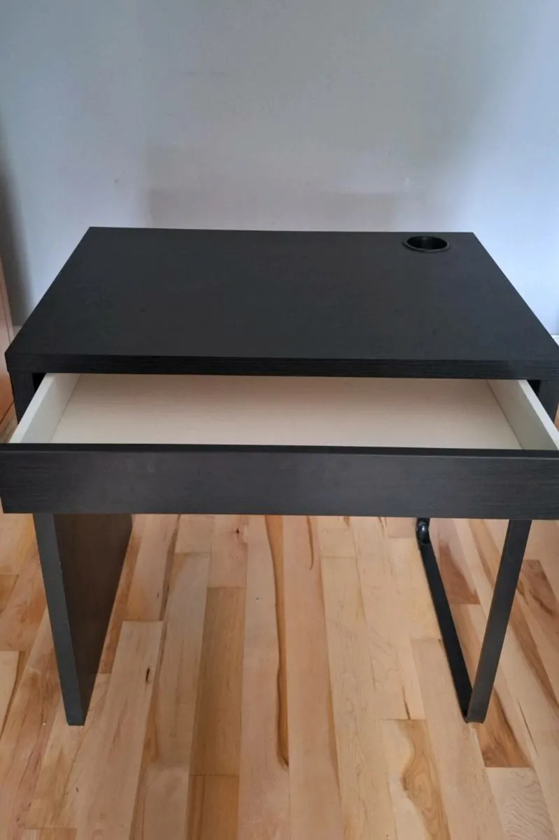 Desk - Image 1