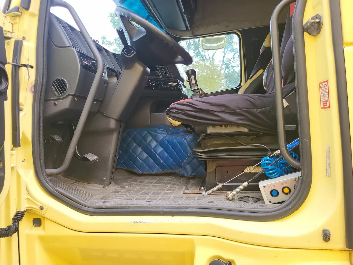 Volvo Other 2007 - Image 3