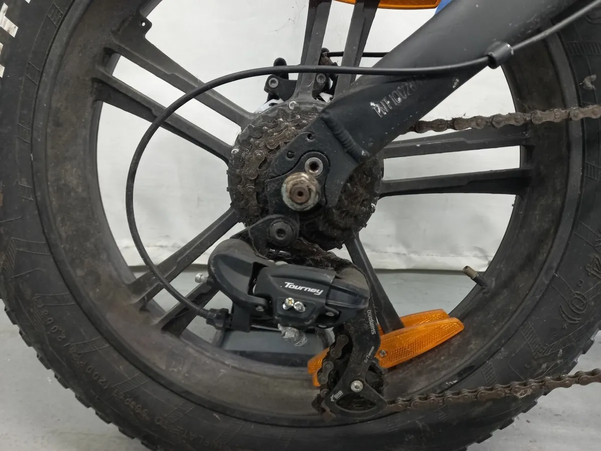 Online Auction Of A Jeep Fold E-Bike & More! - Image 3