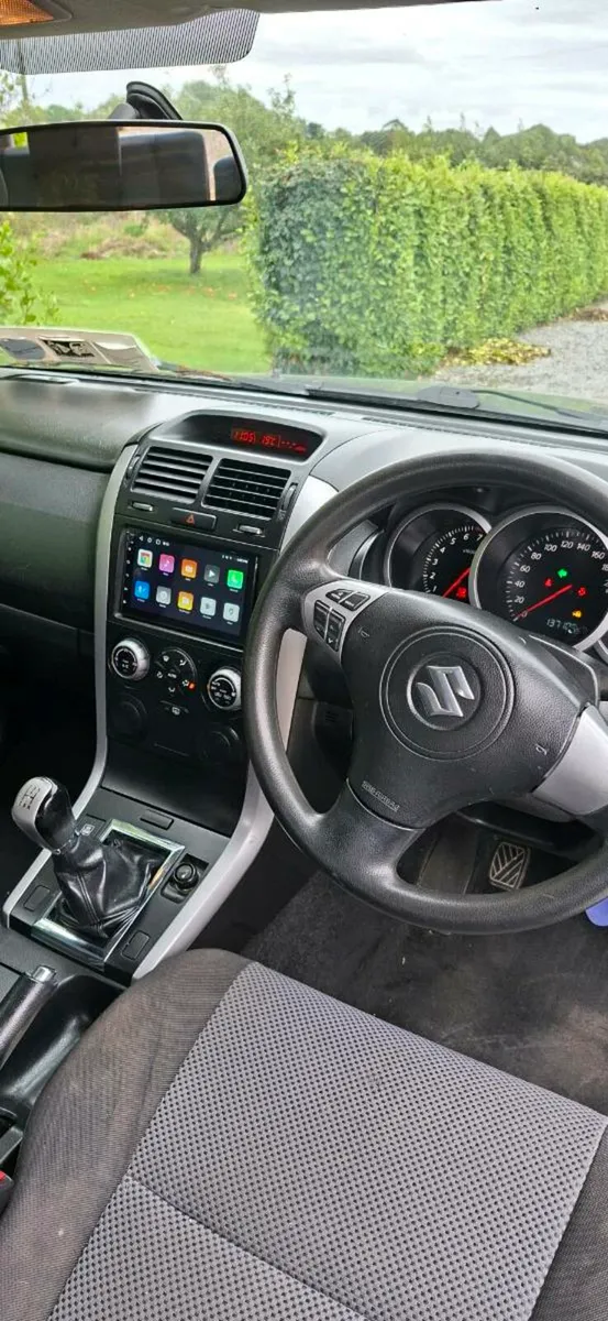Car - Image 3