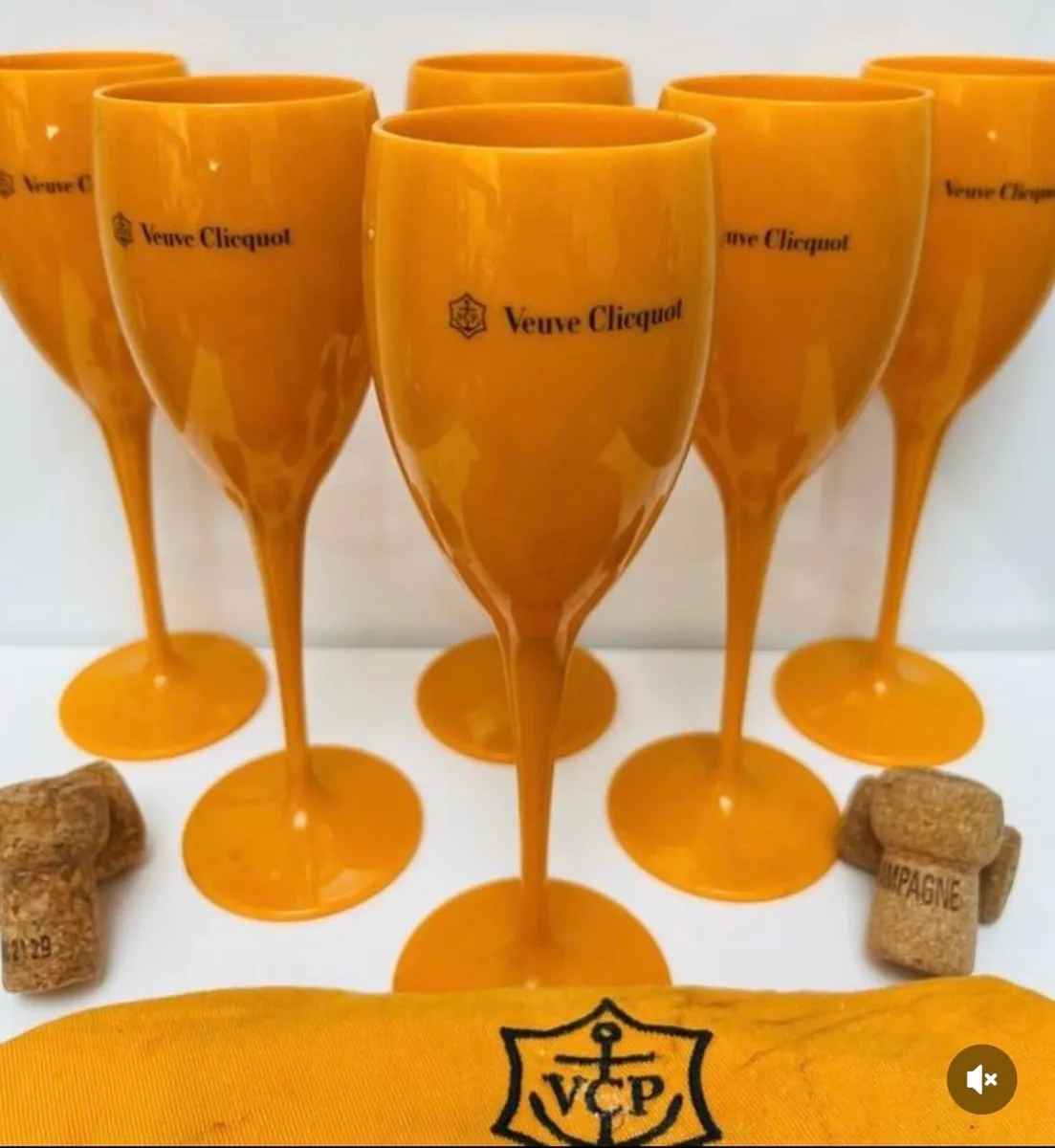 Champagne glasses - Image 2