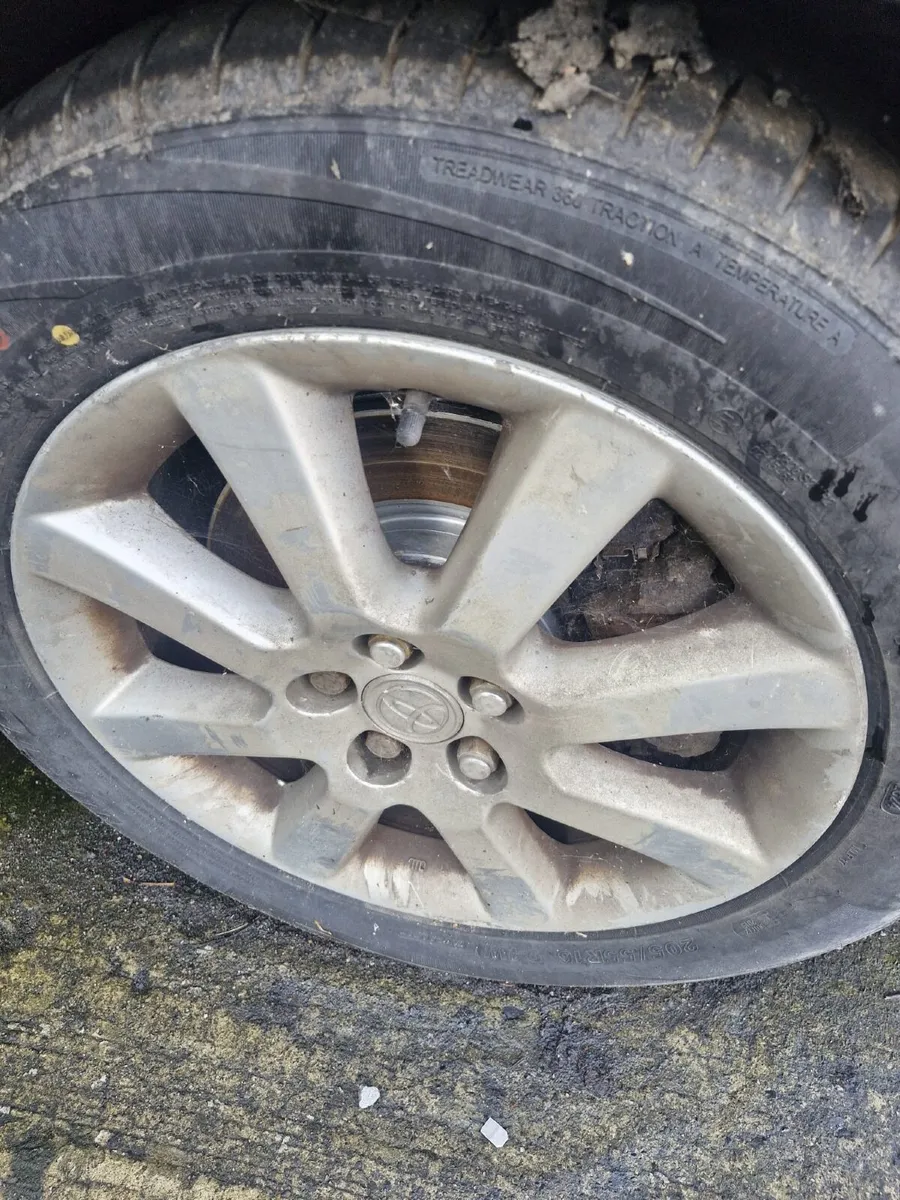 Toyota Avensis 2006 - Image 3