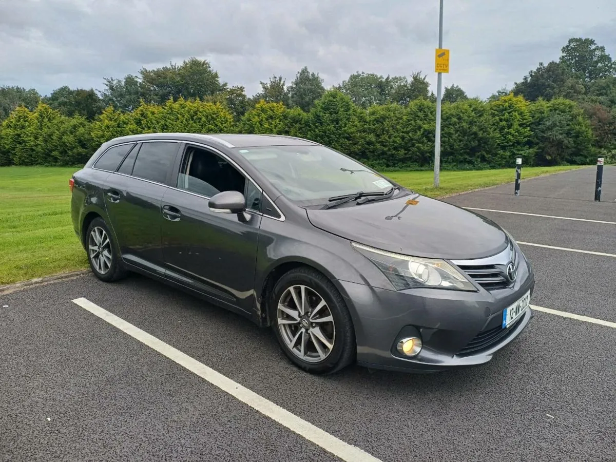 Toyota Avensis - Image 1