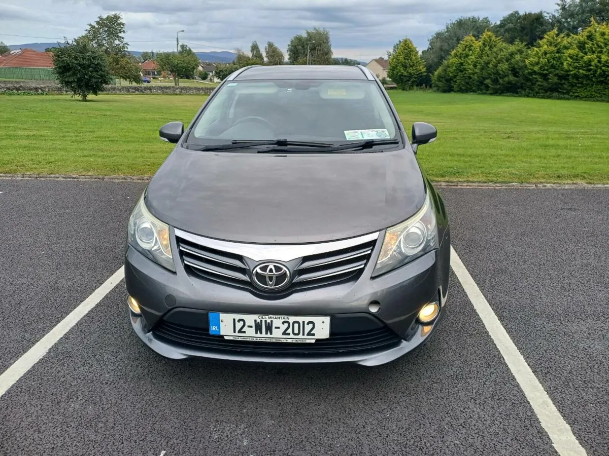 Toyota Avensis - Image 2