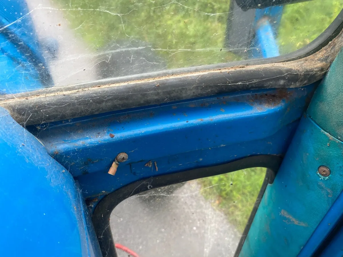 Ford TW-25 1985 Q Cab - Image 2