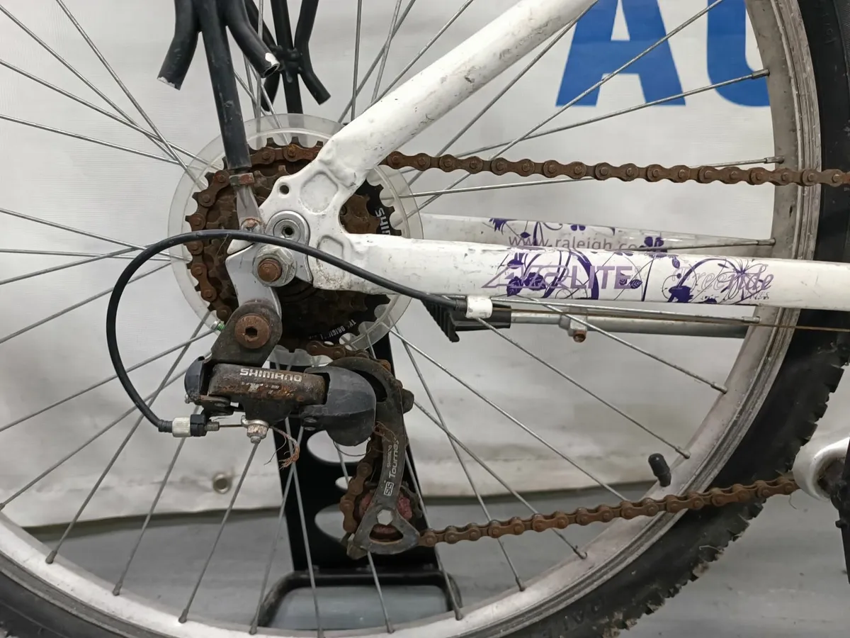 Online Auction Of A Raleigh Airlite & More! - Image 2