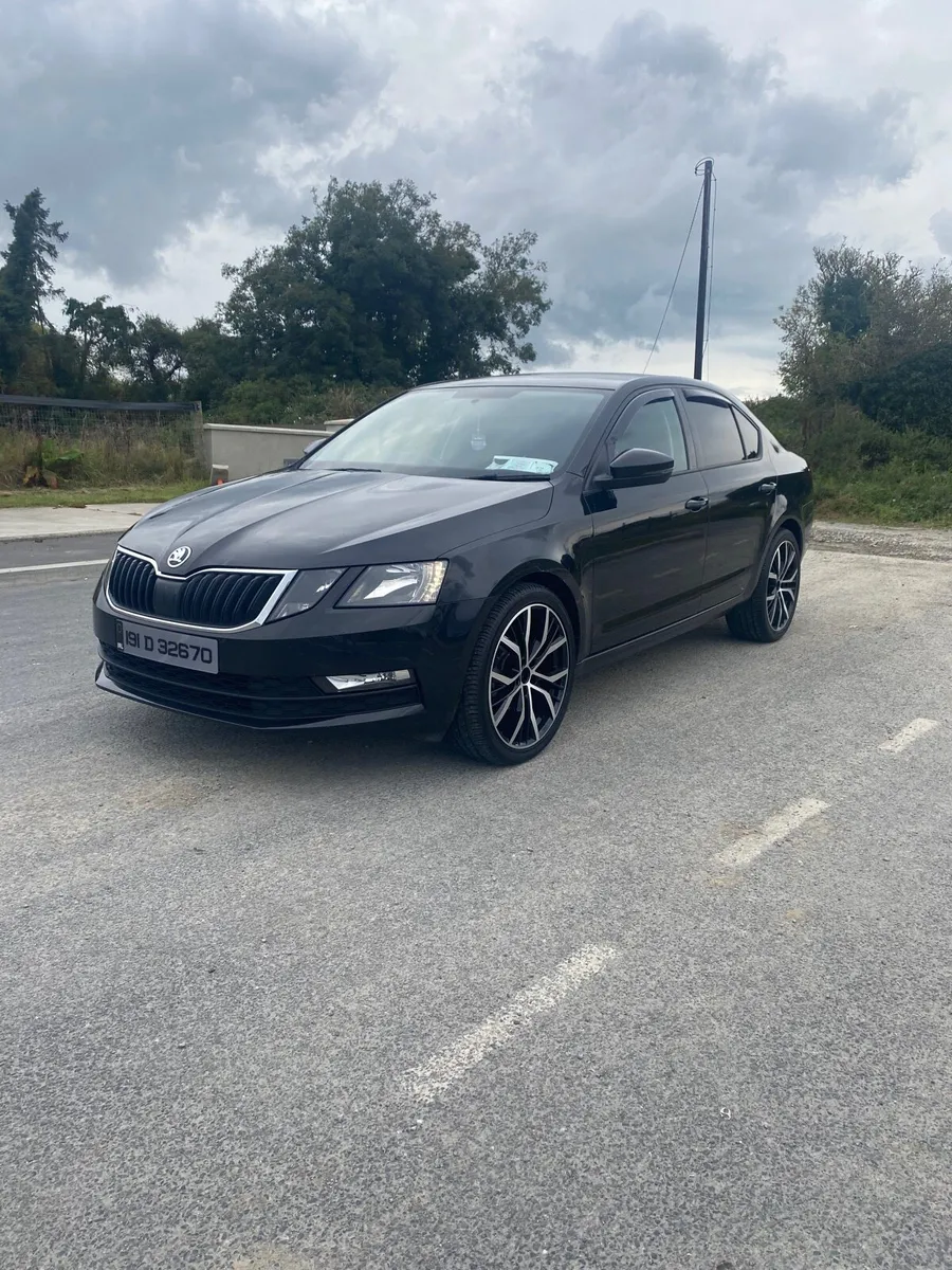 Skoda Octavia **Low Mileage** **NCT 3/27** - Image 2