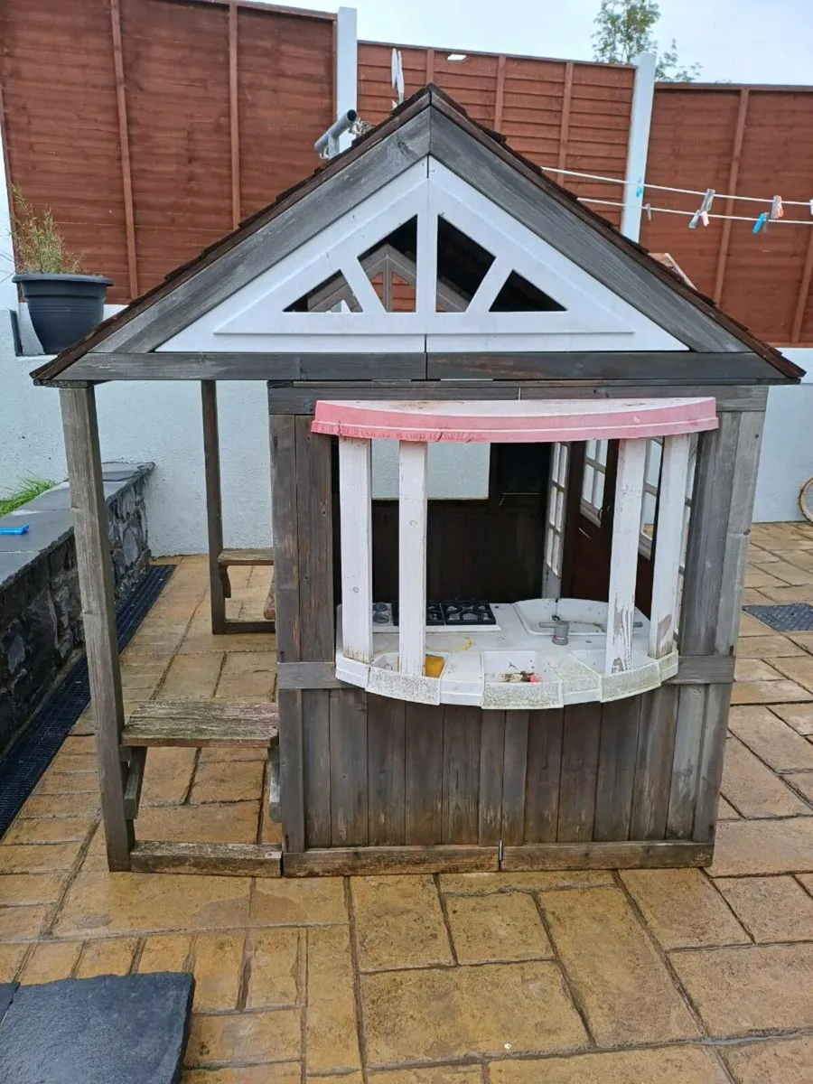 Play house - Image 1