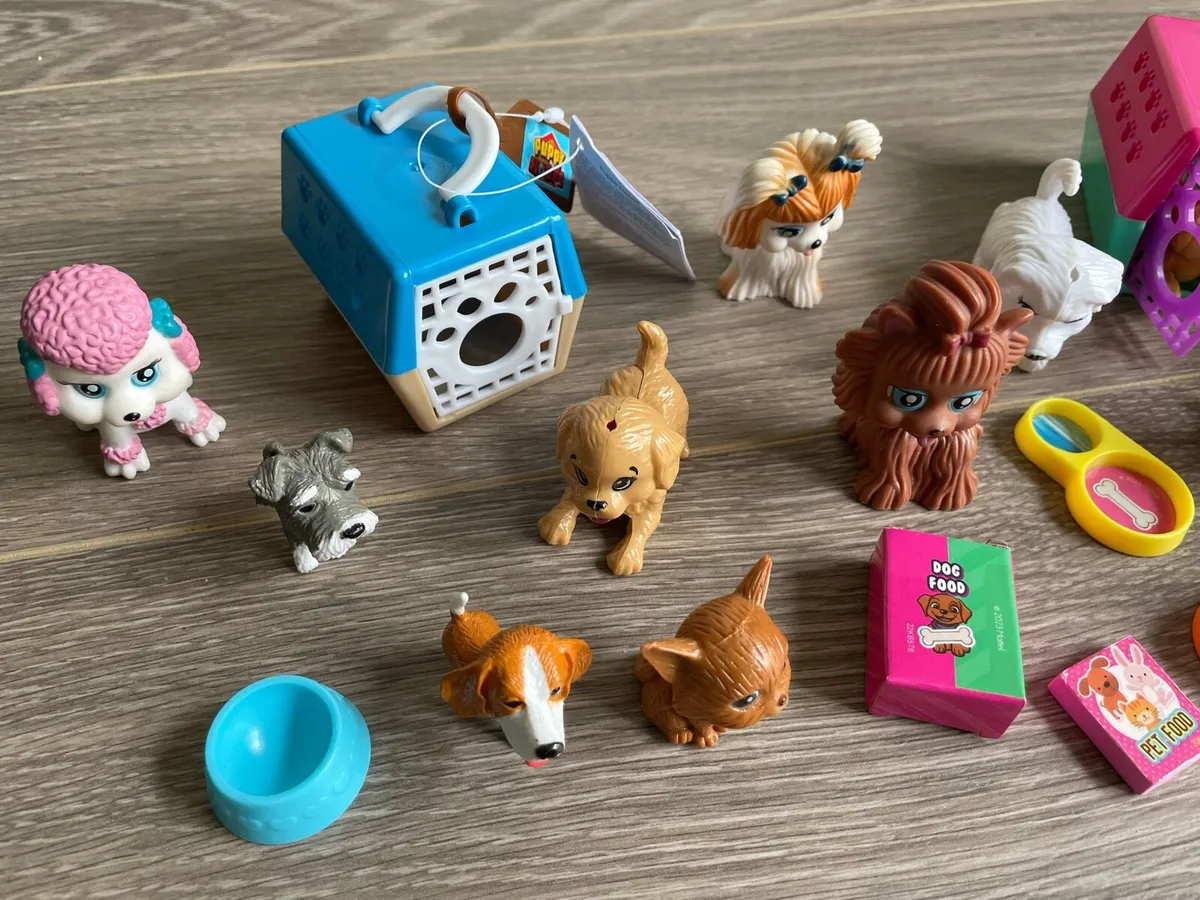 Doggie Playset - Small Toys - Pet Playset - Image 1