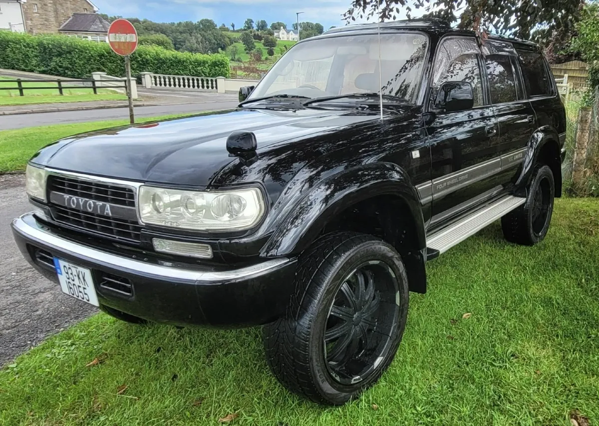 1993 Toyota Landcruiser VX Limited AS NEW - Image 3