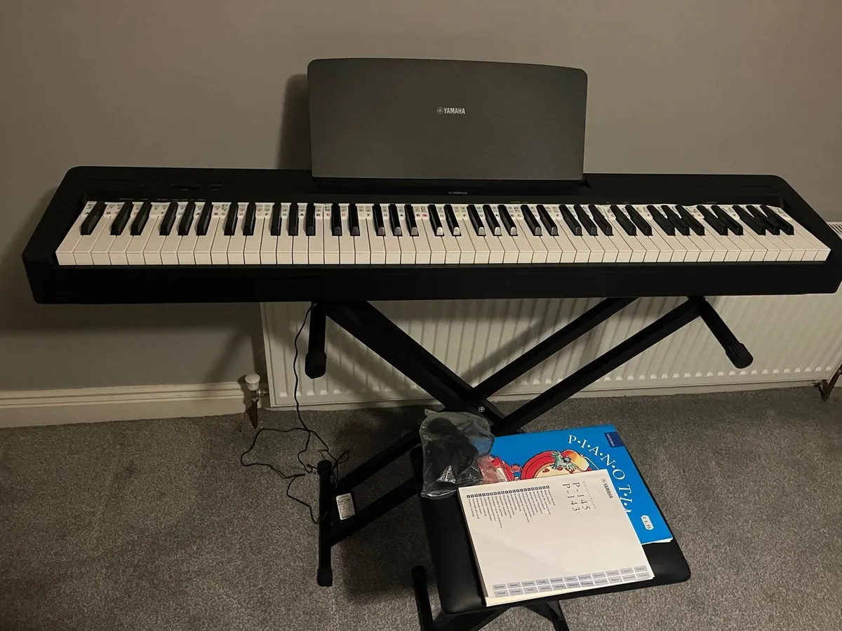 Yamaha Digital Piano P-145 - Image 2