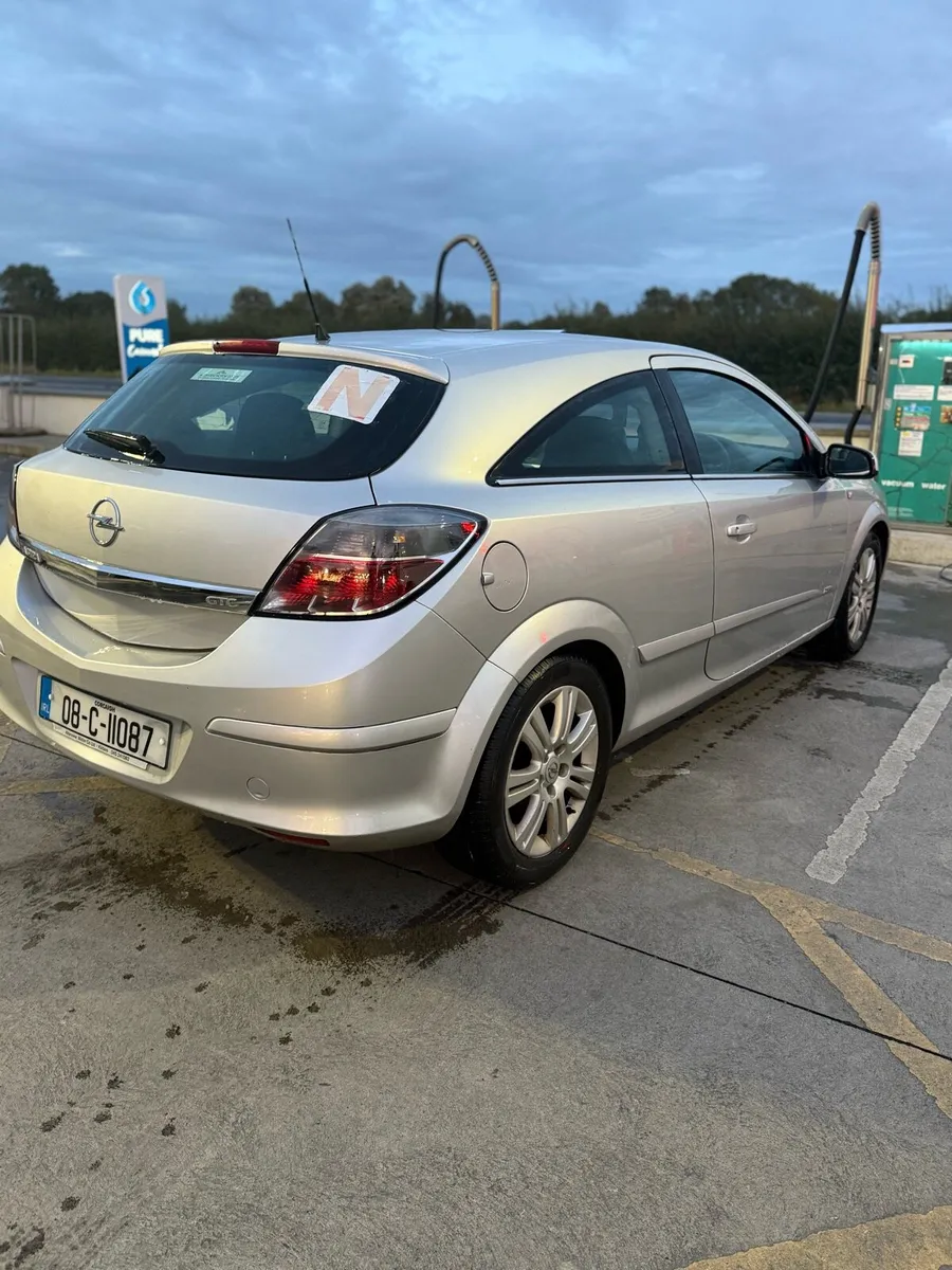 Opel Astra GTC - Image 3