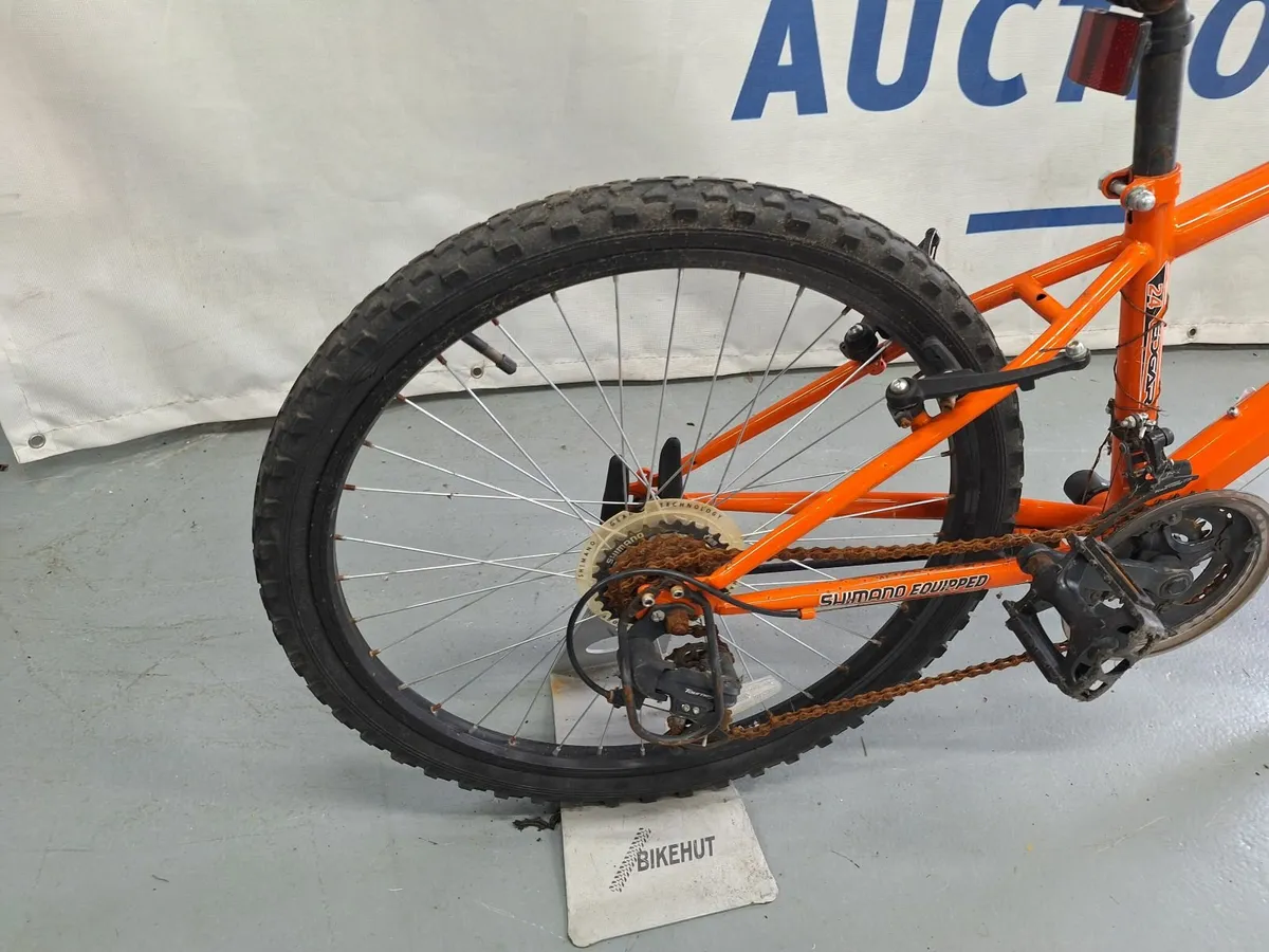Online Auction Of An Edgar Verve Mountain Bike - Image 4