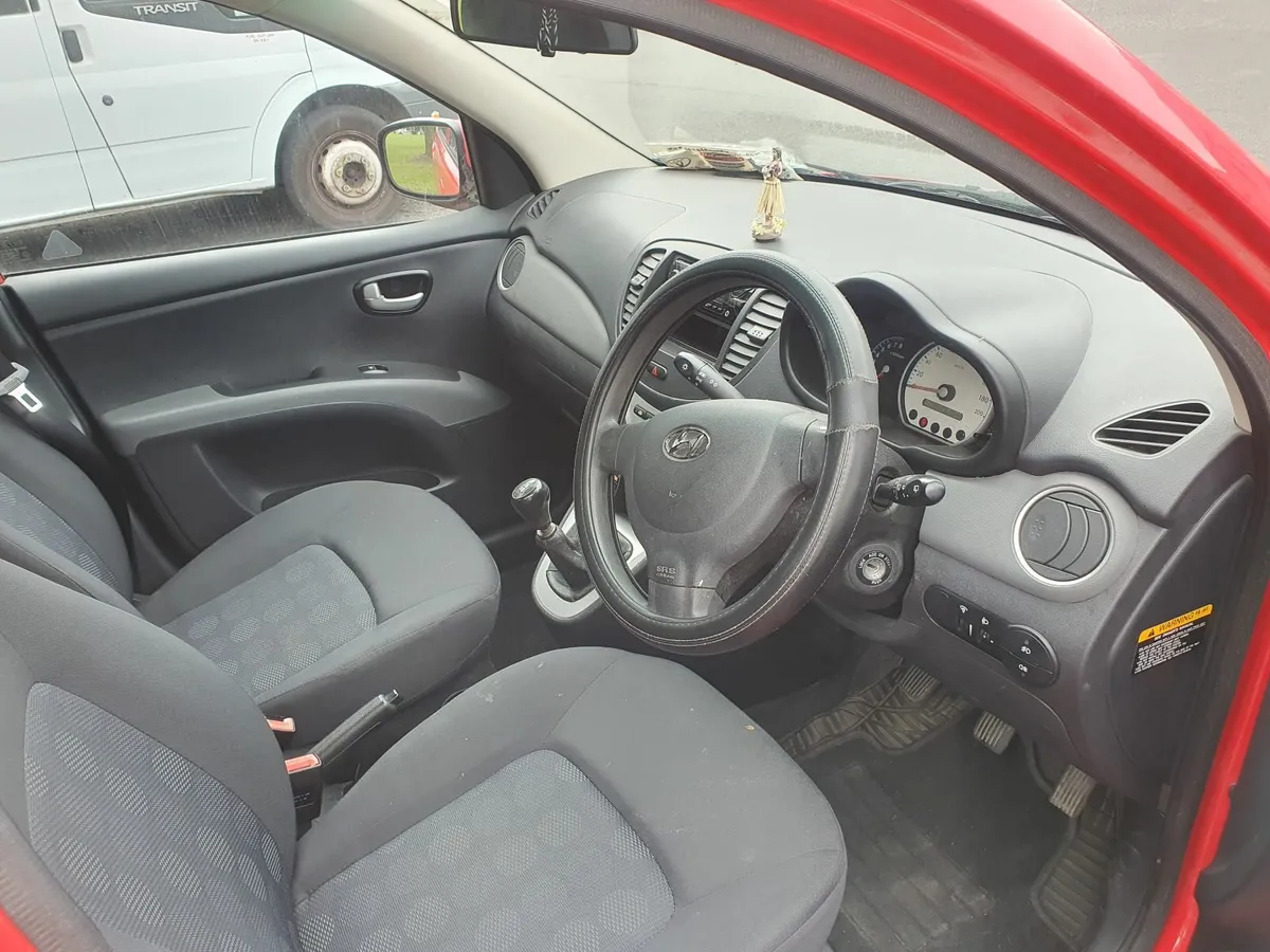 Hyundai i10 2010 - Image 3