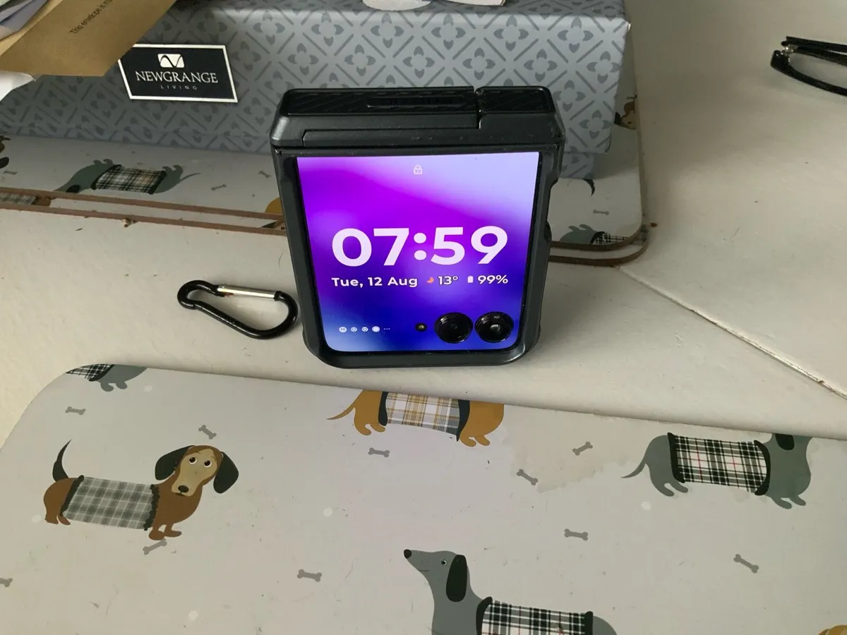 Motorola Razr 50 plus ultra - Image 3