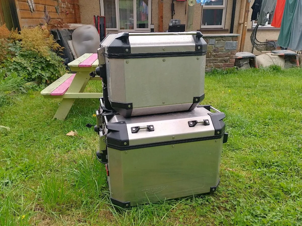 Original Panniers and Top box for Triumph Tiger - Image 3