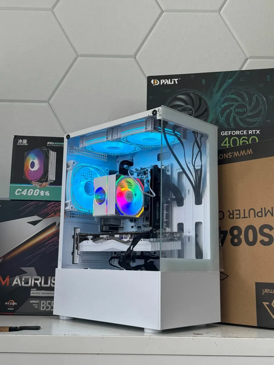 Gaming PC Setup - Image 4
