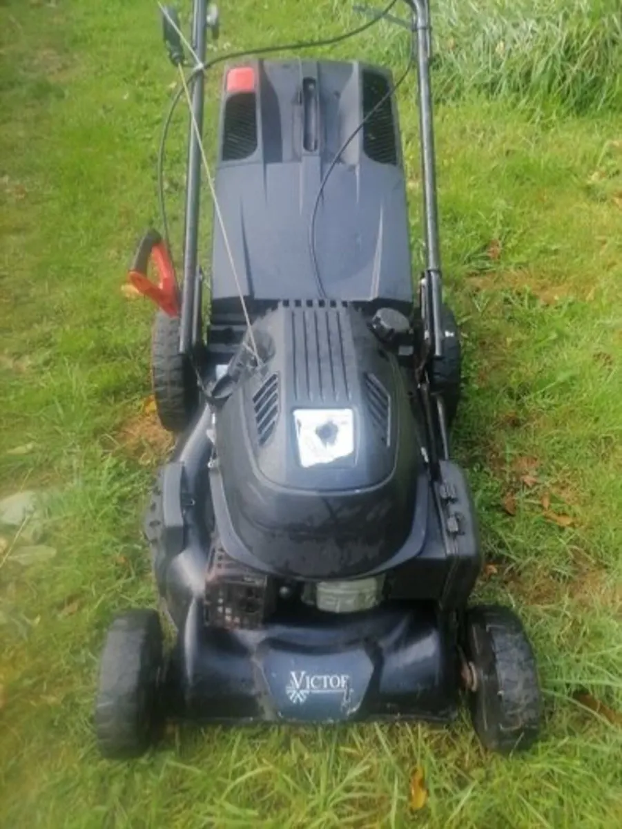 Lawnmower