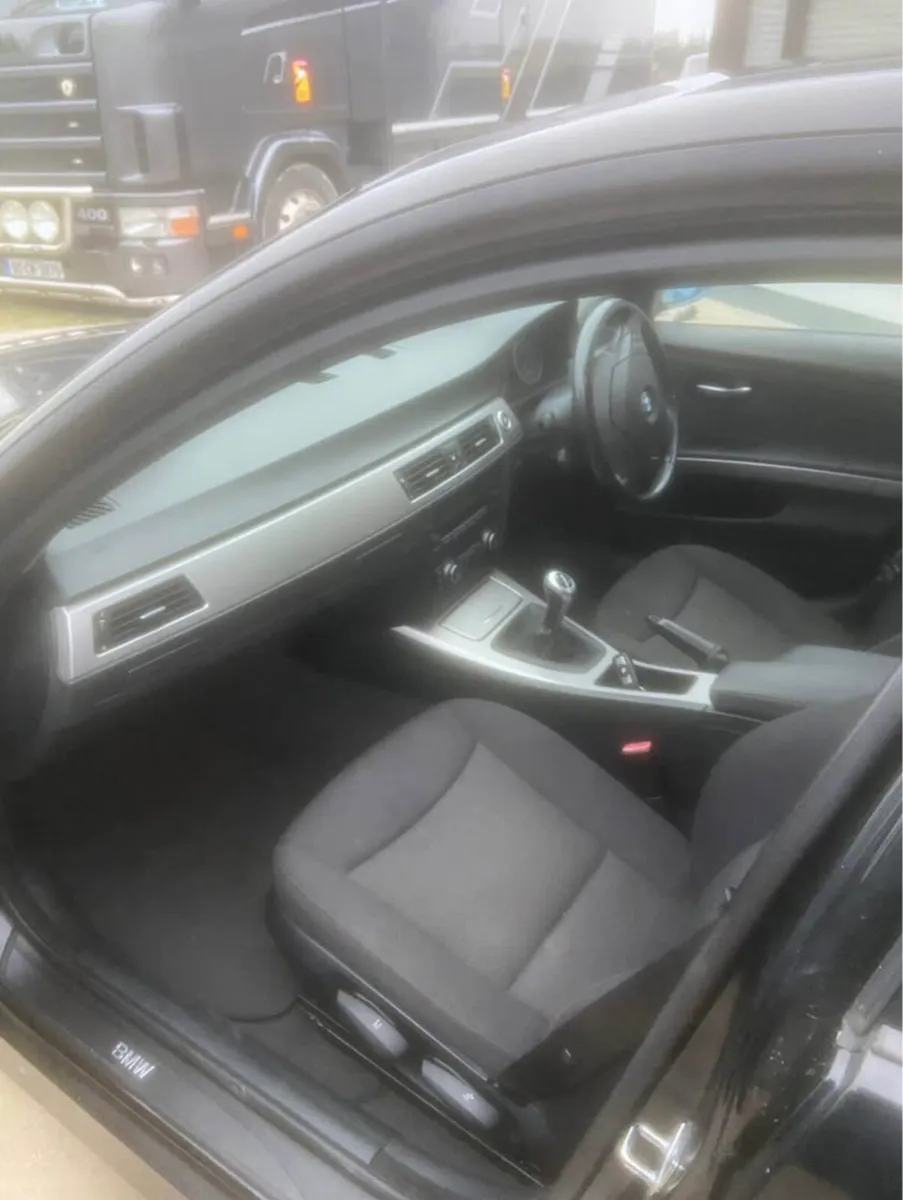 Bmw 316i - Image 4
