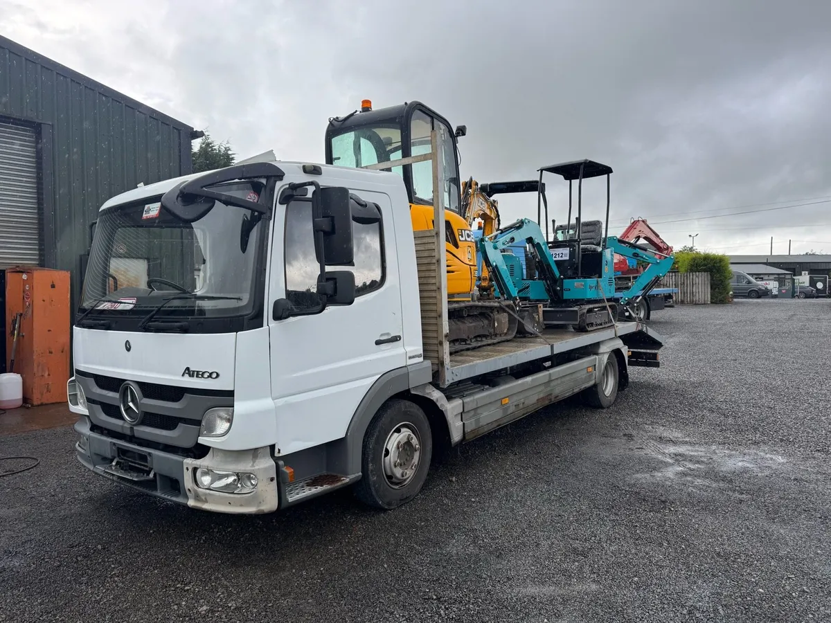 2012 Mercedes atego 816 beavertail - Image 1