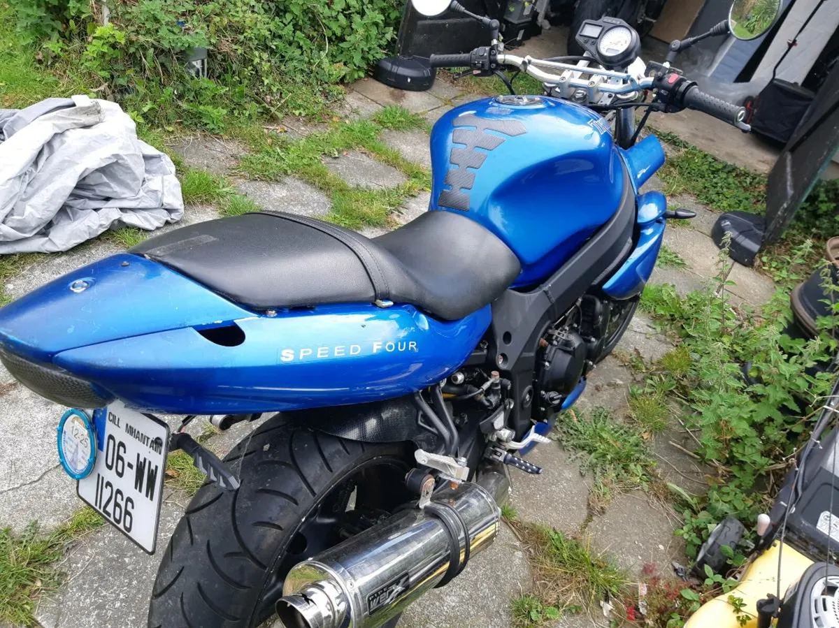 Triumph Speed Four 600cc - Image 1