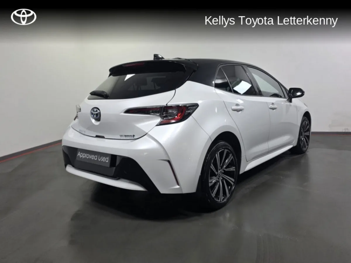 Toyota Corolla COROLLA HYBRID L/SPORT HB# 5 - Image 2