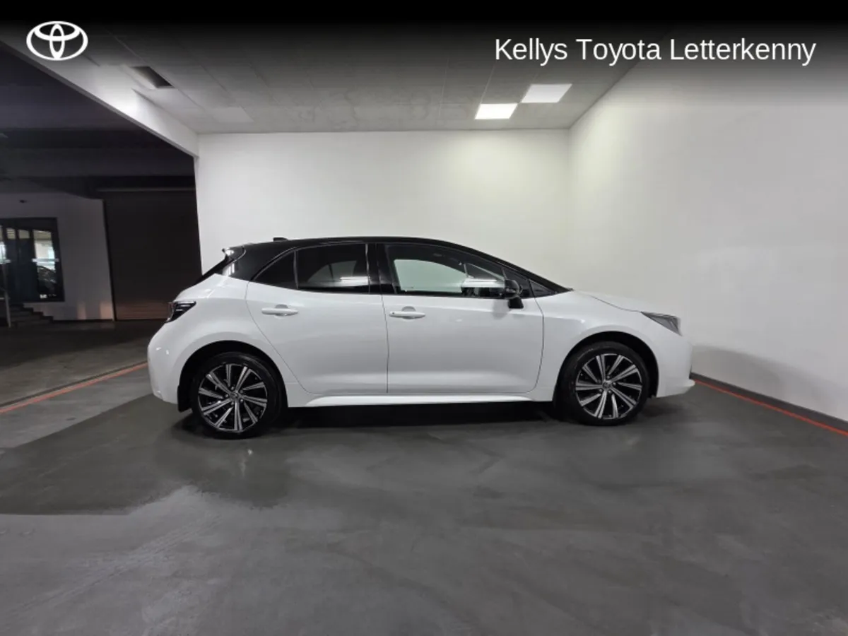Toyota Corolla COROLLA HYBRID L/SPORT HB# 5 - Image 3