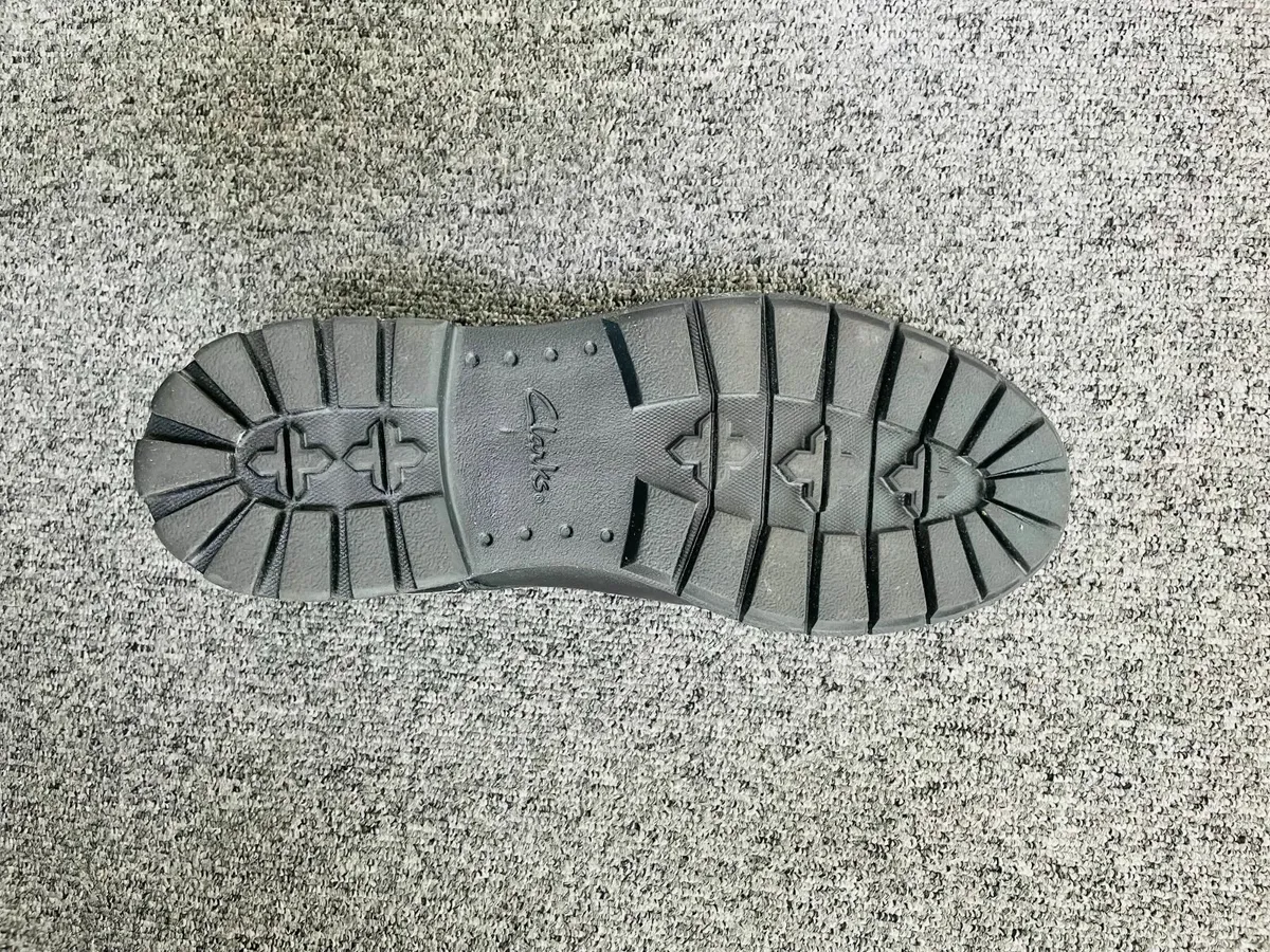 Clarks Footwear Men - Image 3