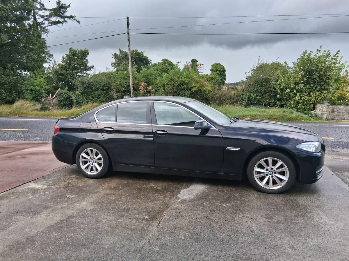 BMW 5-Series 2014 - Image 4