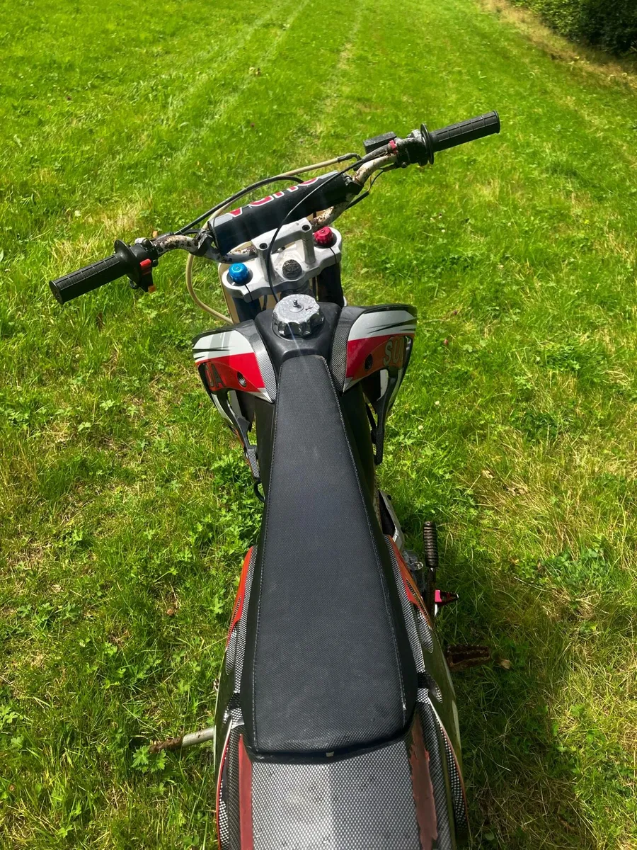 Dirt Bike - Image 3