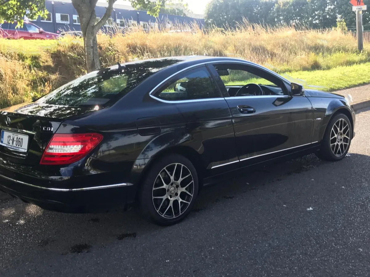 Mercedes-Benz C-Class C220 CDI BLUE EFFICIENCY 2DR - Image 3