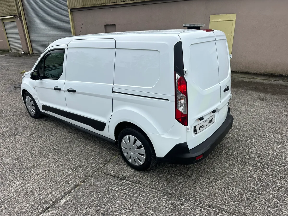 201 Ford transit Connect 1.5 DOE& TAXED - Image 4