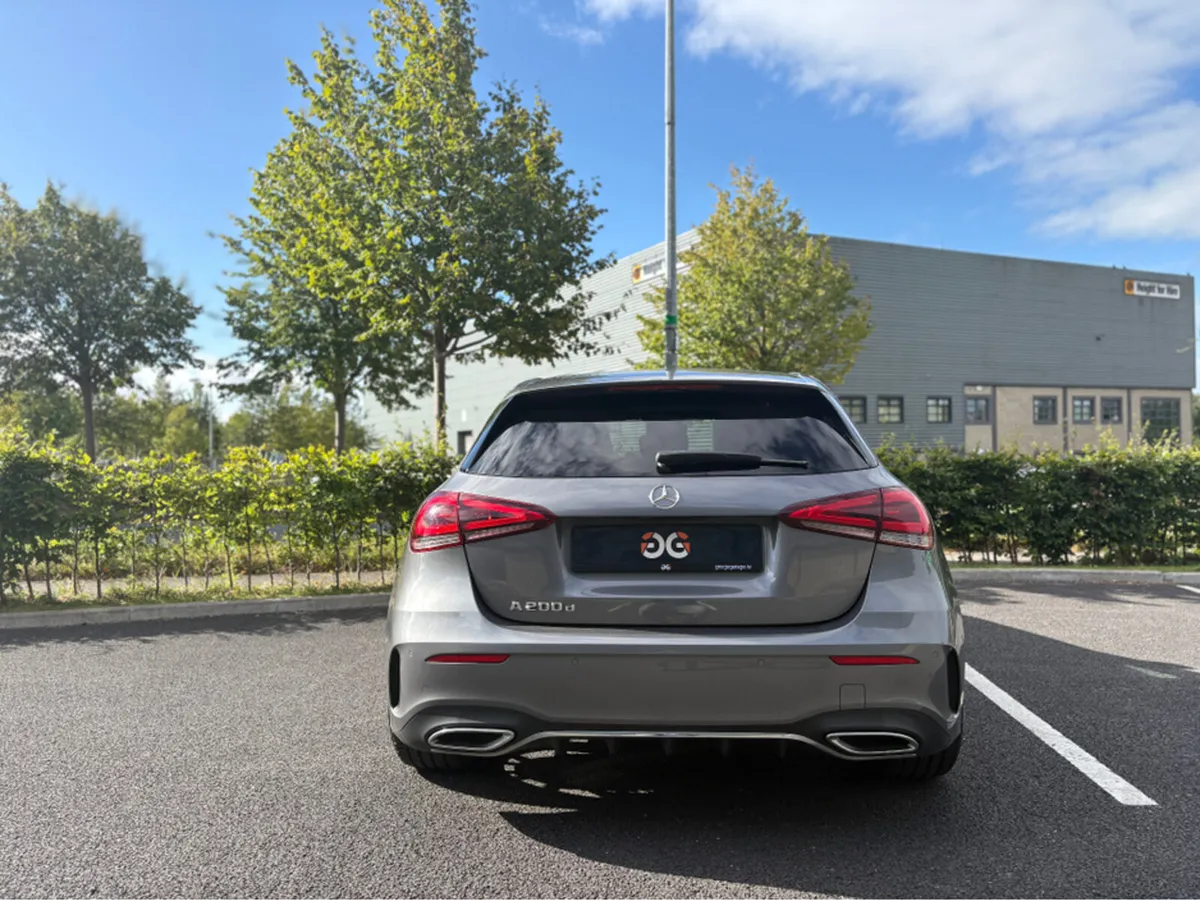 Mercedes-Benz A-Class AMG LINE 2.0 AUTO*FULL SERVI - Image 4