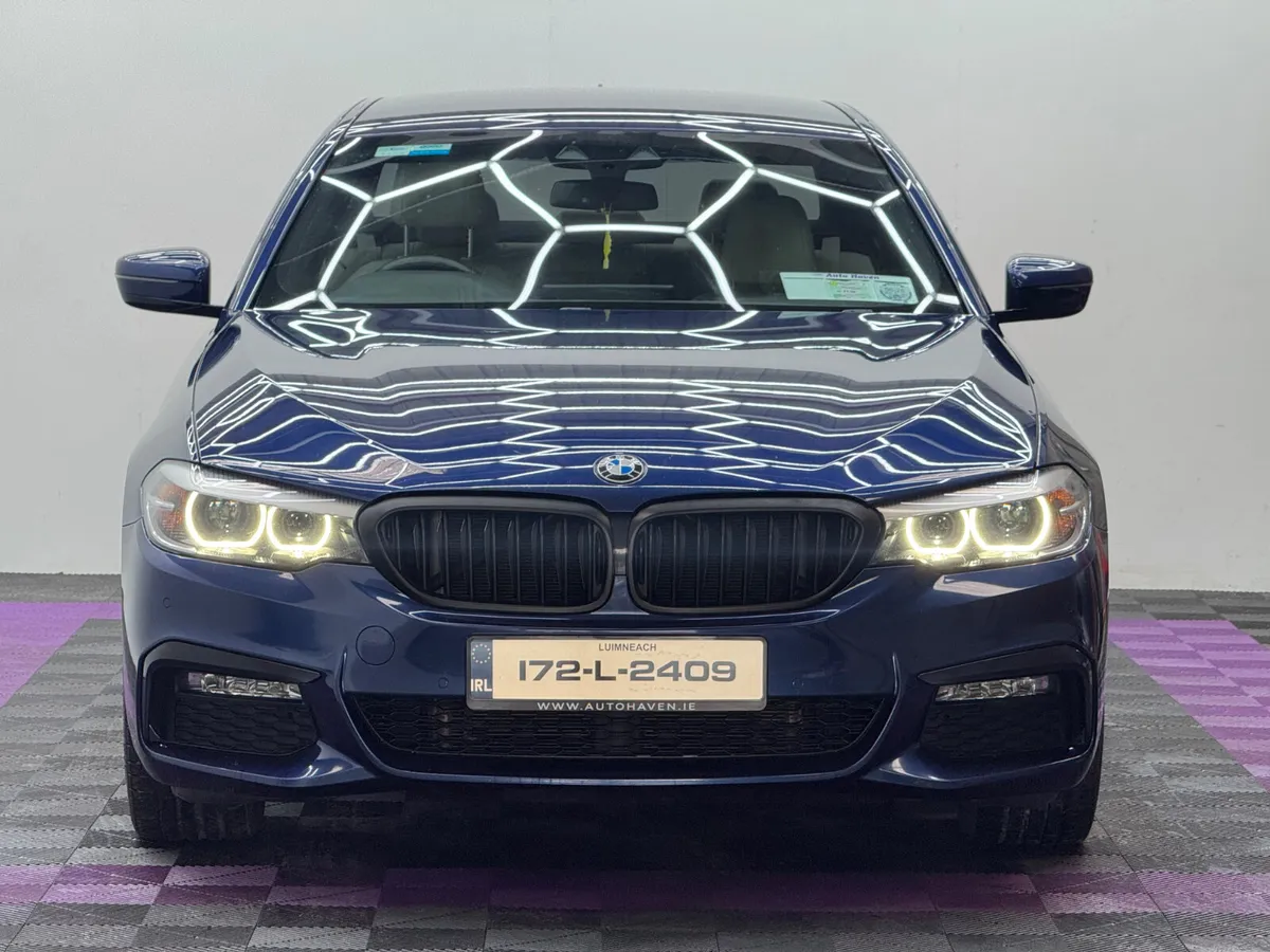 2017 BMW 5-Series 530E M Sport - Image 2