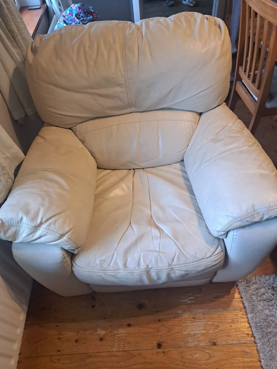 Couch - Image 1