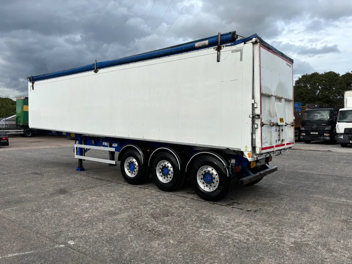 2016 Fruehauf 70 yard tipper electric cover - Image 2