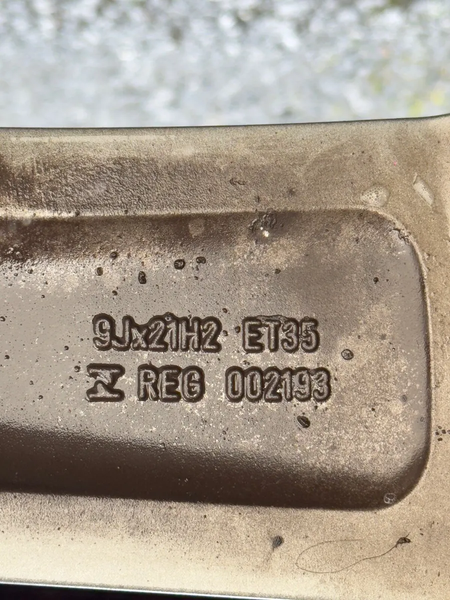 Genuine OEM TTRS 5x112 alloys - Image 4
