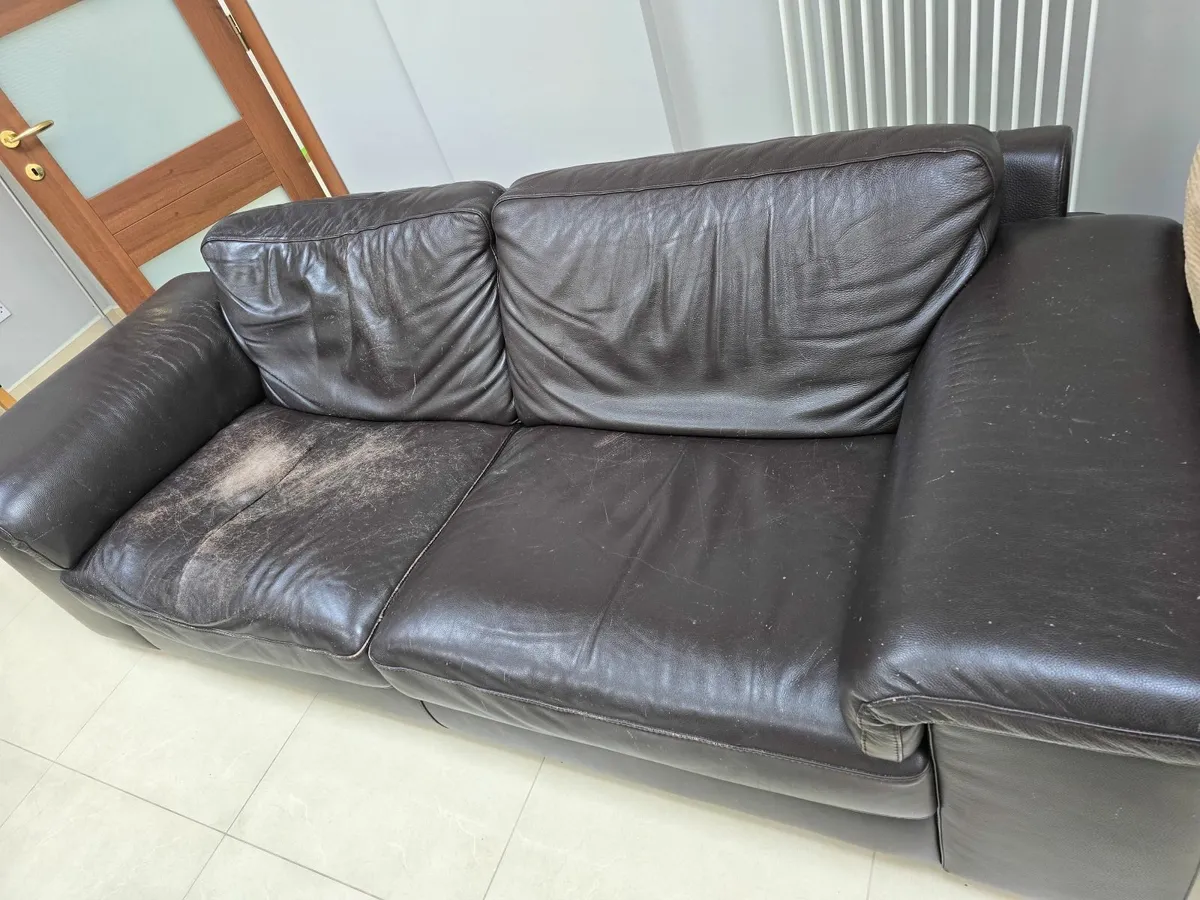 Couch - Image 3