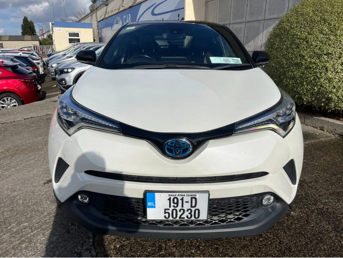 Toyota C-HR SOL AUTOMATIC 1.8 HYBRID PETROL //HIGH - Image 2