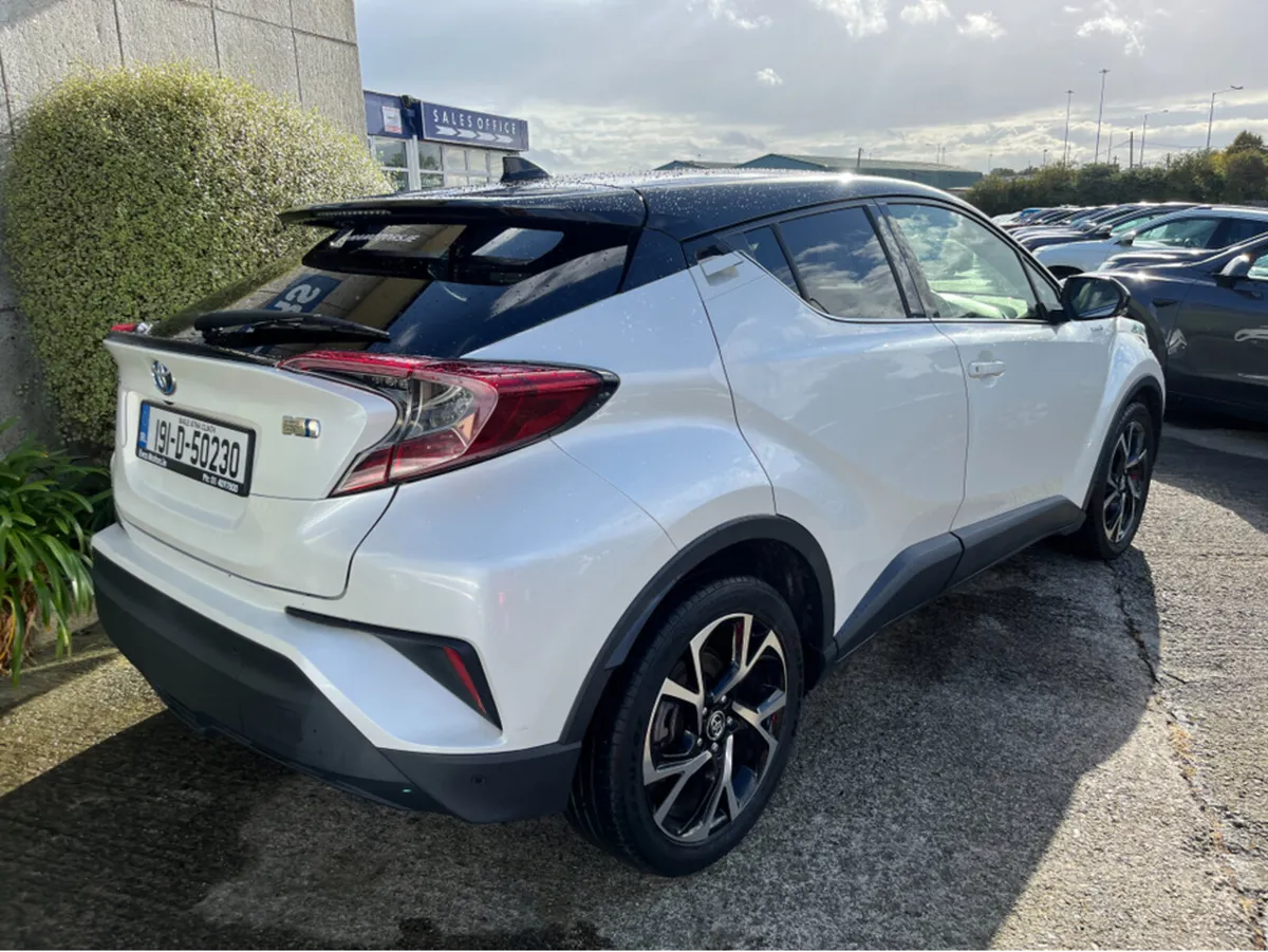 Toyota C-HR SOL AUTOMATIC 1.8 HYBRID PETROL //HIGH - Image 4