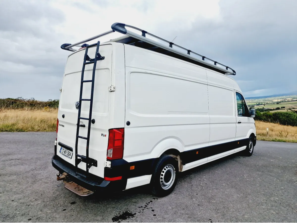 Volkswagen Crafter 35 LWB 140HP MANUAL 6SPEED FWD - Image 4