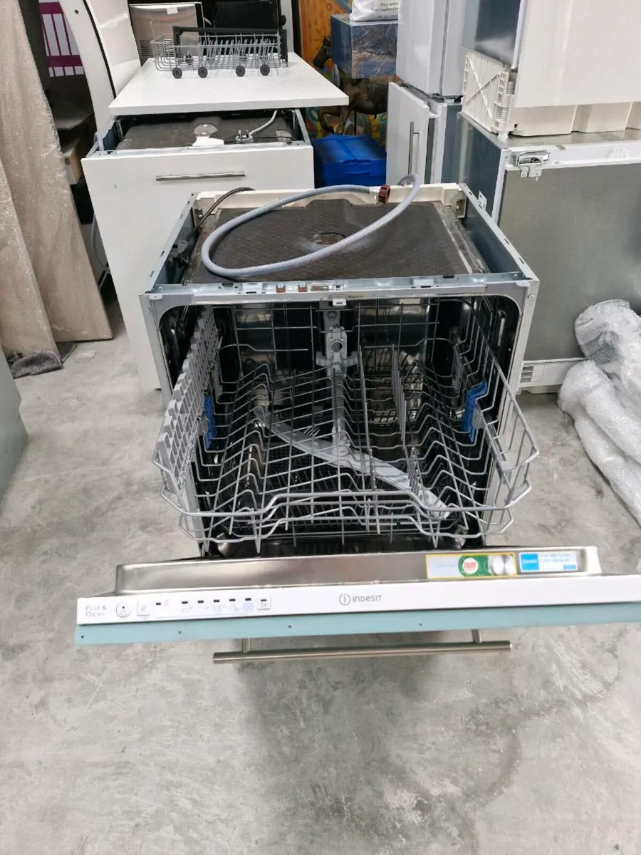 Dishwashers - Image 1