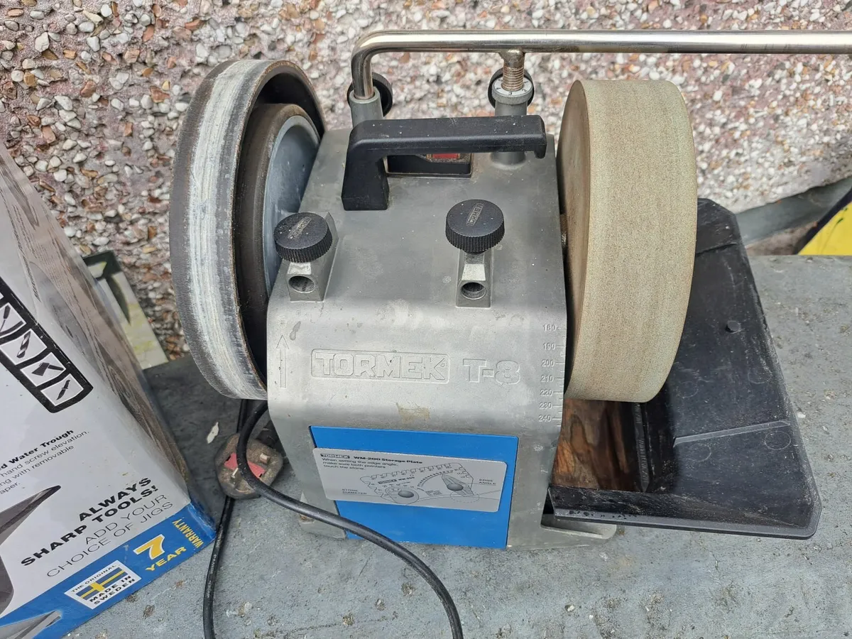 Tormek T-8 Sharpening System - Image 1
