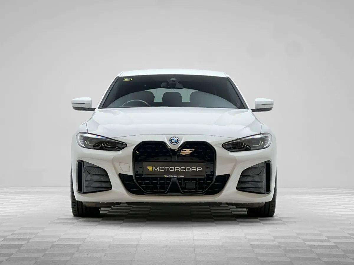 BMW i4 40 M SPORT EDRIVE - Image 2