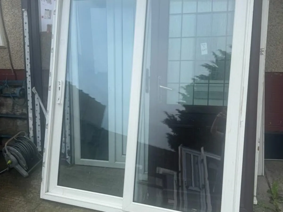Sliding double doors and frame - Image 1